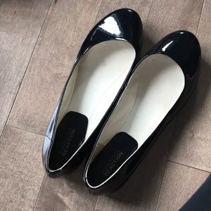 Kenneth Cole flats